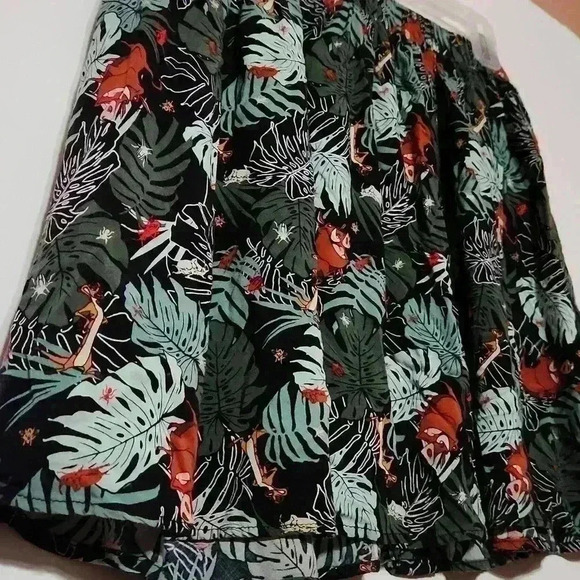 Disney Her Universe Lion King Pumba Timon skater skirt size small - Picture 6 of 6